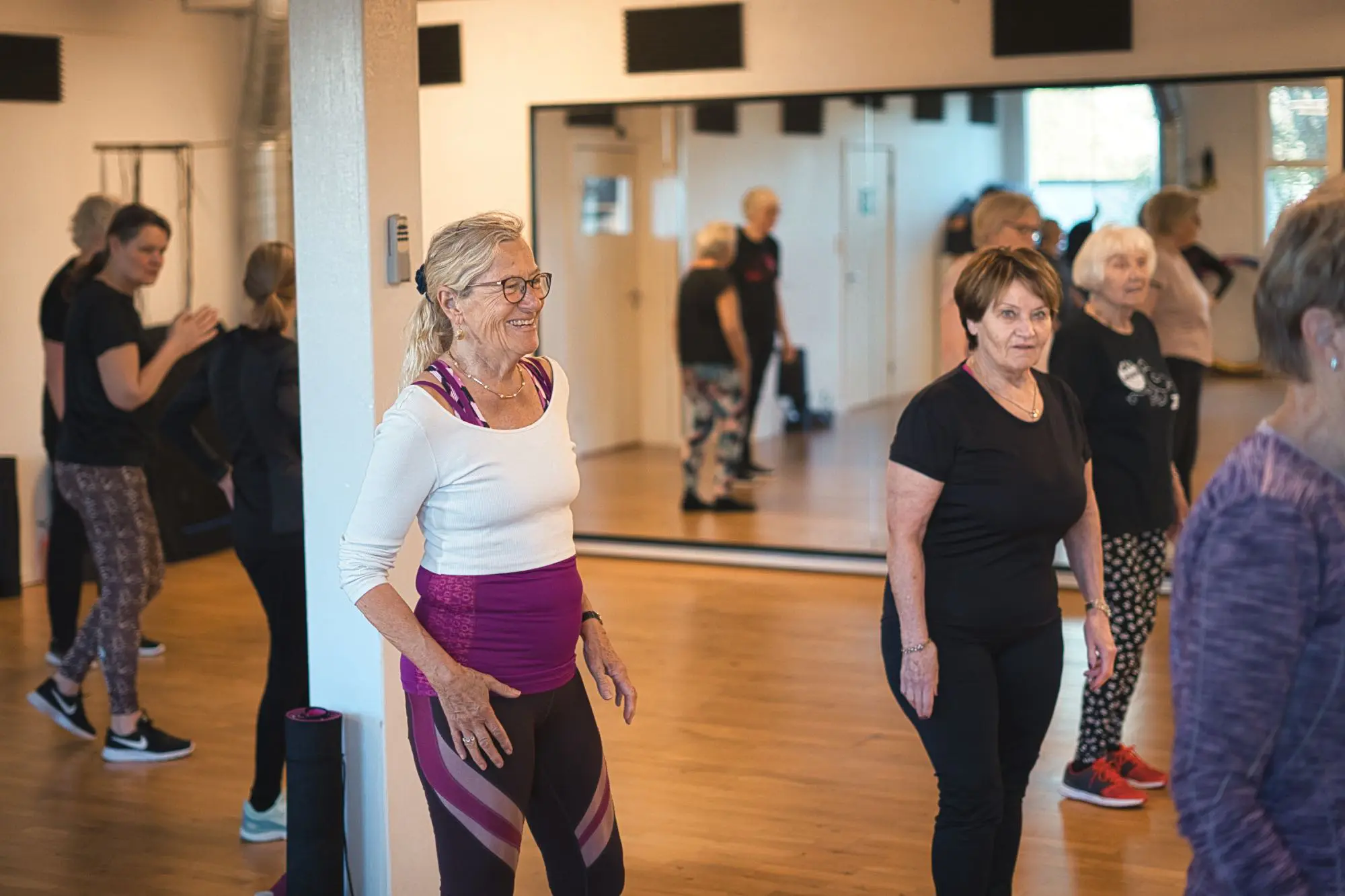 Holdtræning med deltagere i alle aldre
